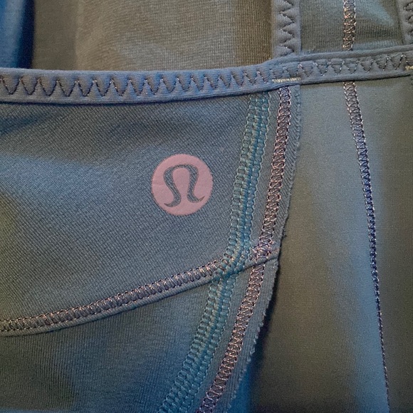 Lululemon🍋Power Up Tank Top - Picture 6 of 8